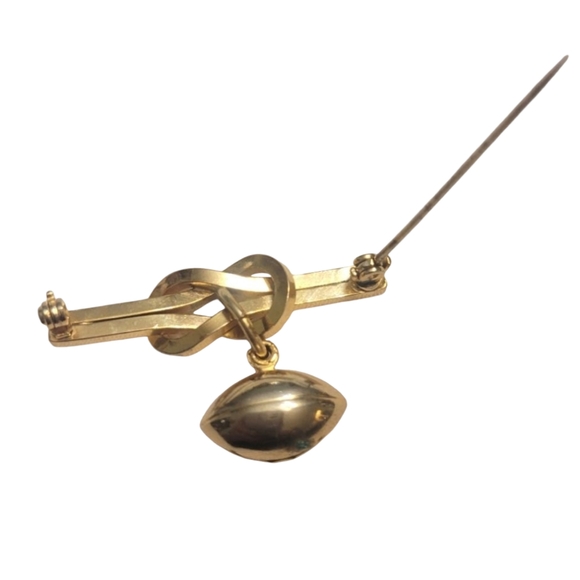 Vintage 2 Cheerleading Brooches - Picture 3 of 7